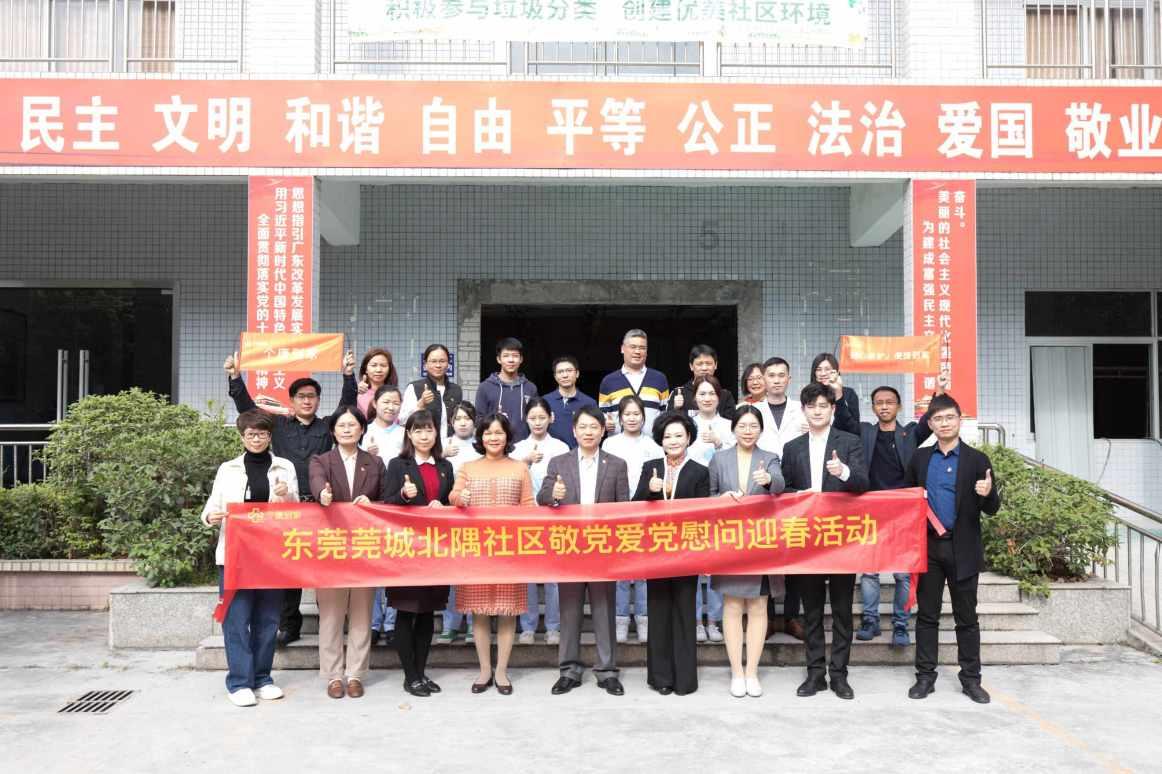 省政协委员杨丽萍：加强民族文化保护　促进乡村旅游发展