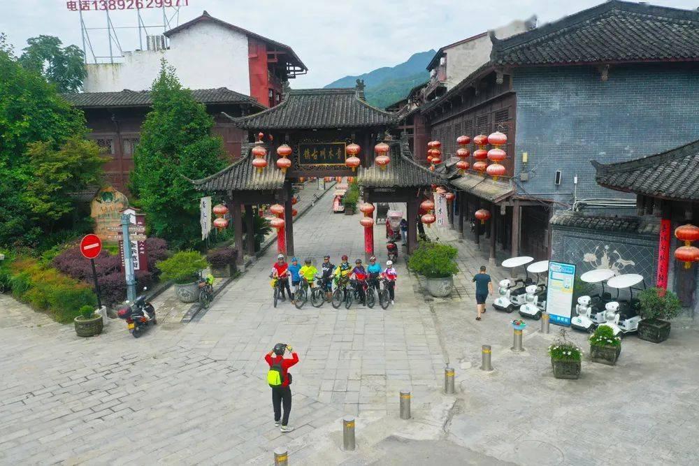 新春佳节临近 盐城世华公益连续7年慰问关爱困难家庭